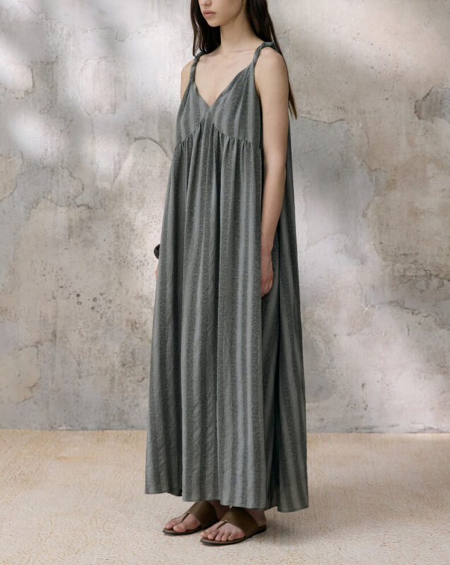 Summer French-style V-neck Ombre Striped Dress