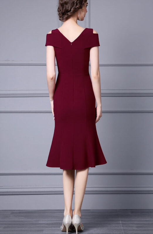 Summer Off shoulder Short sleeved Hand sewn Rhinestones Mid length V neck Slim Fishtail Evening Dress 18