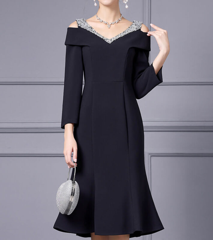Summer Off shoulder Short sleeved Hand sewn Rhinestones Mid length V neck Slim Fishtail Evening Dress 3