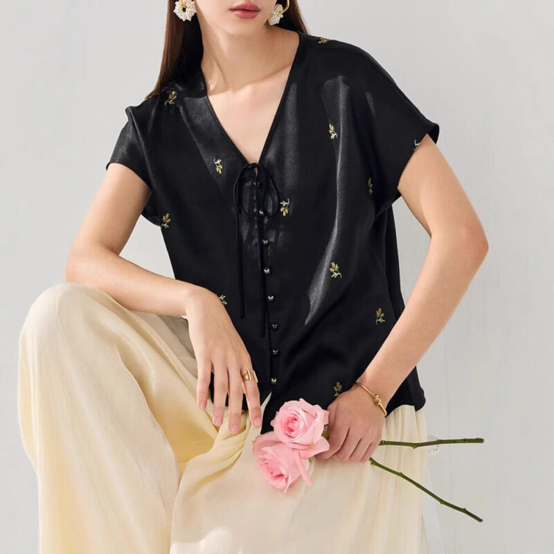 Summer Retro Black Silk Embroidered Top 2