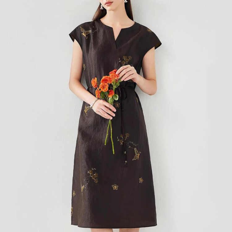 Summer Silk Butterfly Embroidery V-Neck Lace-Up Dress