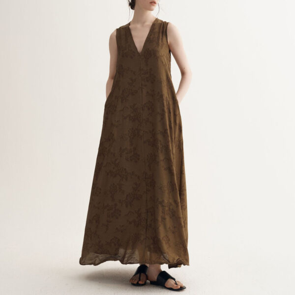 Summer Resort Style Simple V-neck Silk Linen Sleeveless Dress