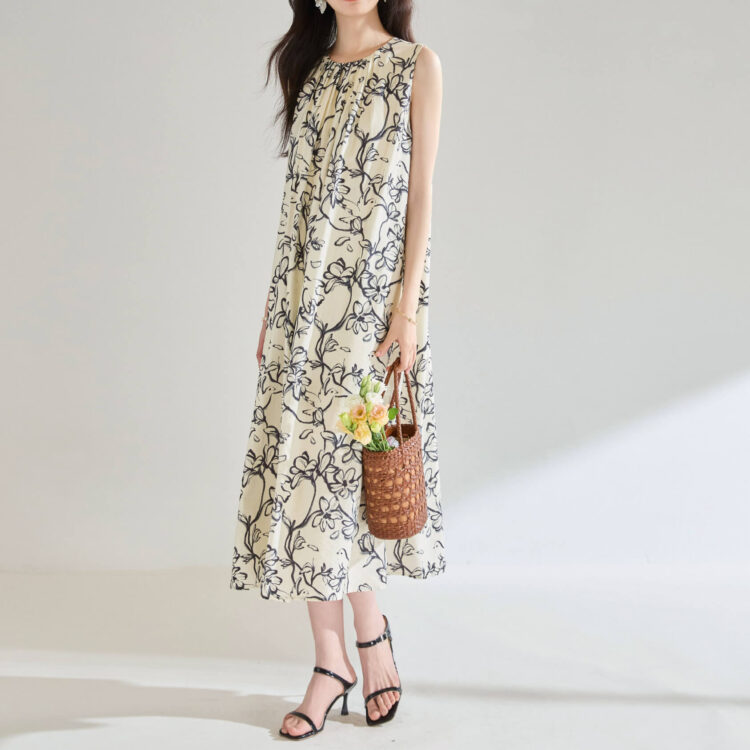 Summer Tencel Black and White Ink Print Loose Round Neck Resort Style Dress