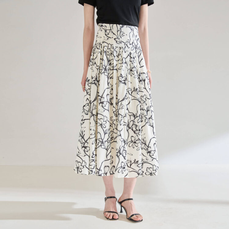 Summer Tencel Black and White Ink Print Pleated A-line High Waist Resort Style Skirt