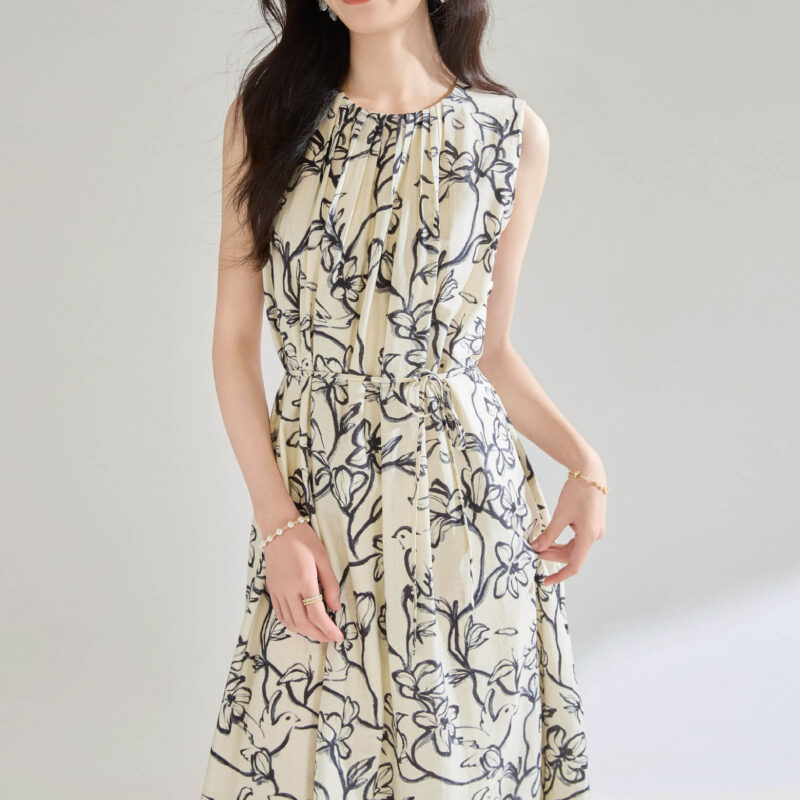 Summer Tencel Black and White Ink Print Pleated A line High Waist Resort Style Skirt 5 1
