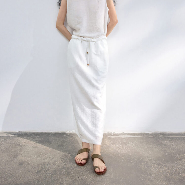 Tencel Linen Back Slit Long Skirt
