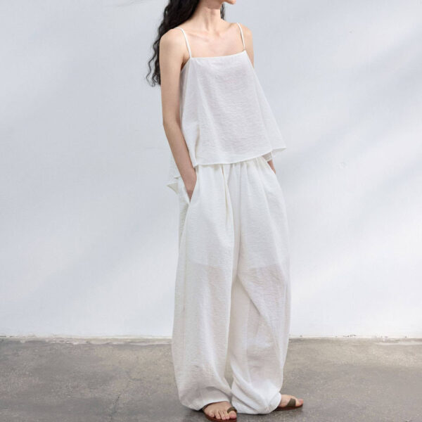 Textured Linen Cotton Slit Sleeveless Camisole 2