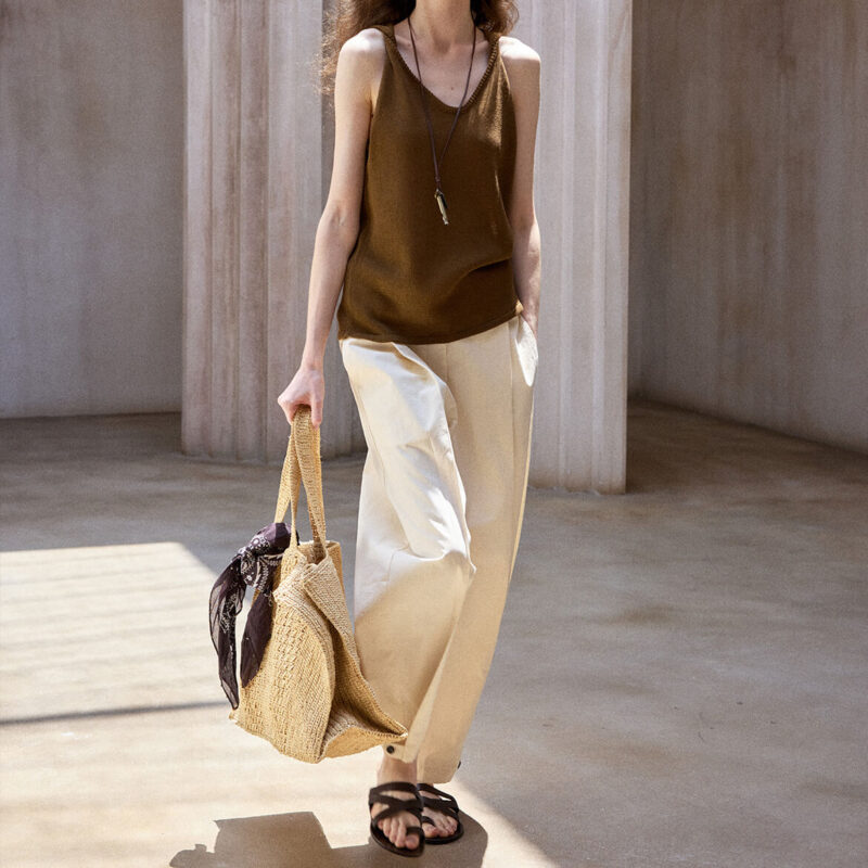 Twist U neck knitted vest 2