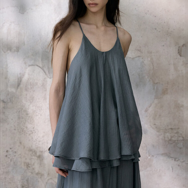 Vacation-style Tencel Pleated Sling Vest