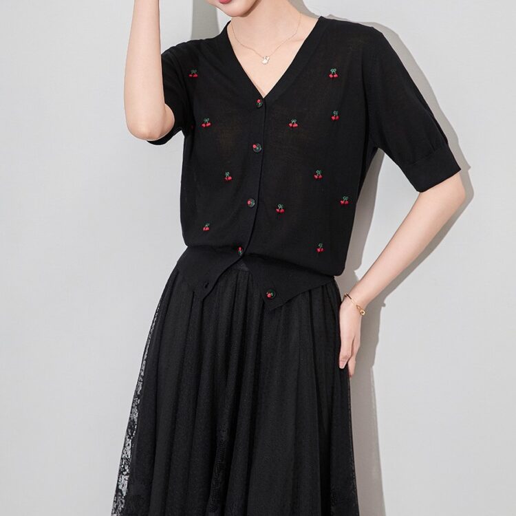 White and black one-size cherry embroidered Tencel V-neck cardigan