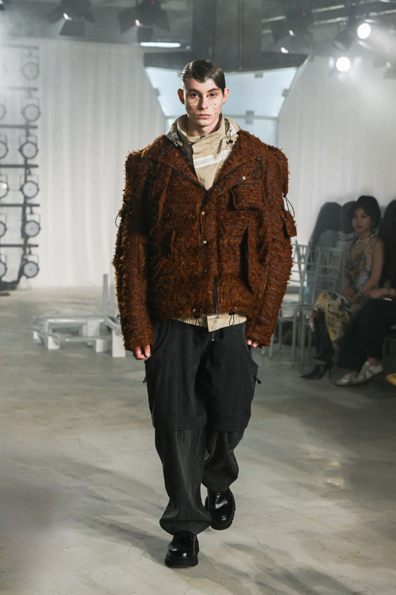 2025 Fall Winter color trends for women’s and men's fashion 29 10013 2