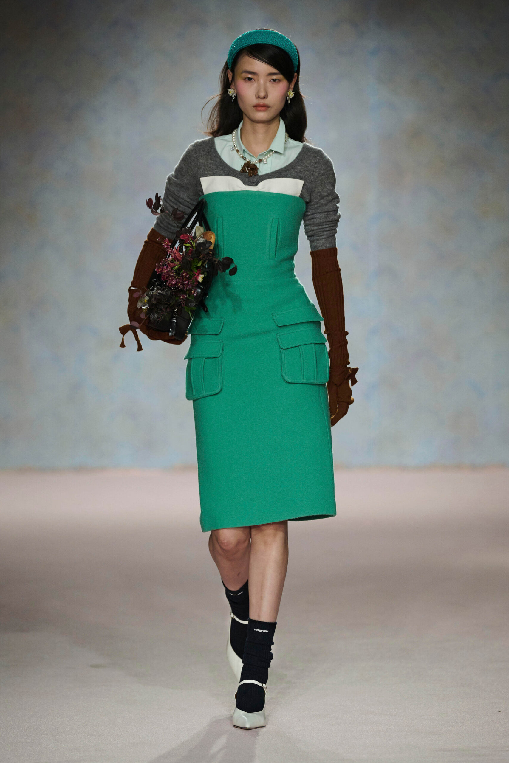 2025 Fall Winter color trends for women’s and men's fashion 16 10026