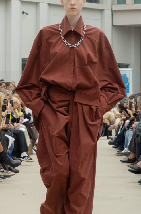 key design focus volume silhouette 3