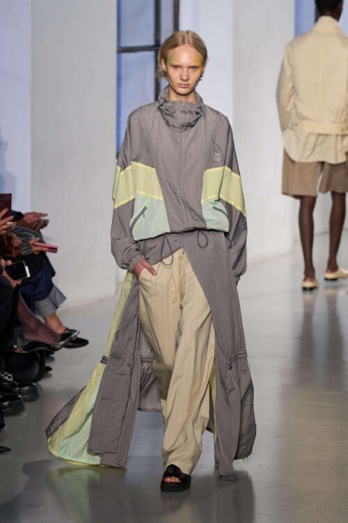 modular sun protection jacket 3