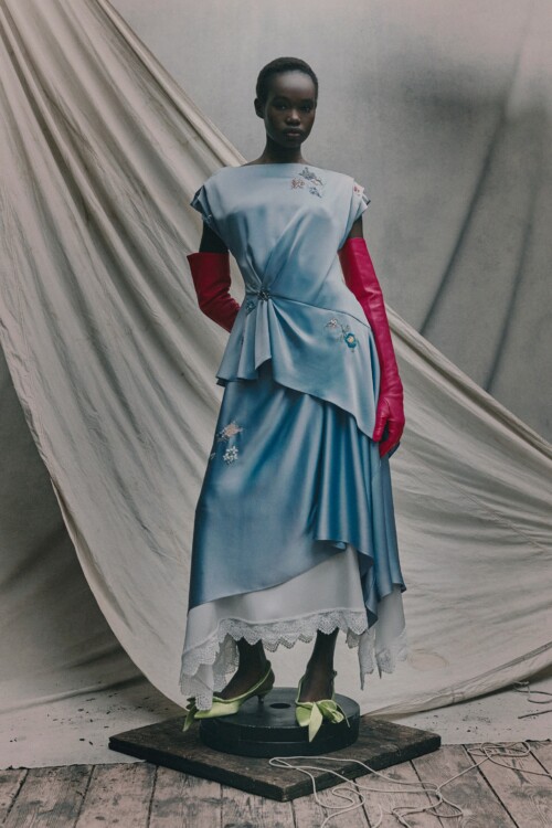 Romantic ●Opulent●Elegant — Erdem Resort 2026 Collection 19 romantic ●opulent●elegant — erdem resort 2026 collection 16