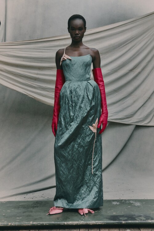 Romantic ●Opulent●Elegant — Erdem Resort 2026 Collection 21 romantic ●opulent●elegant — erdem resort 2026 collection 20