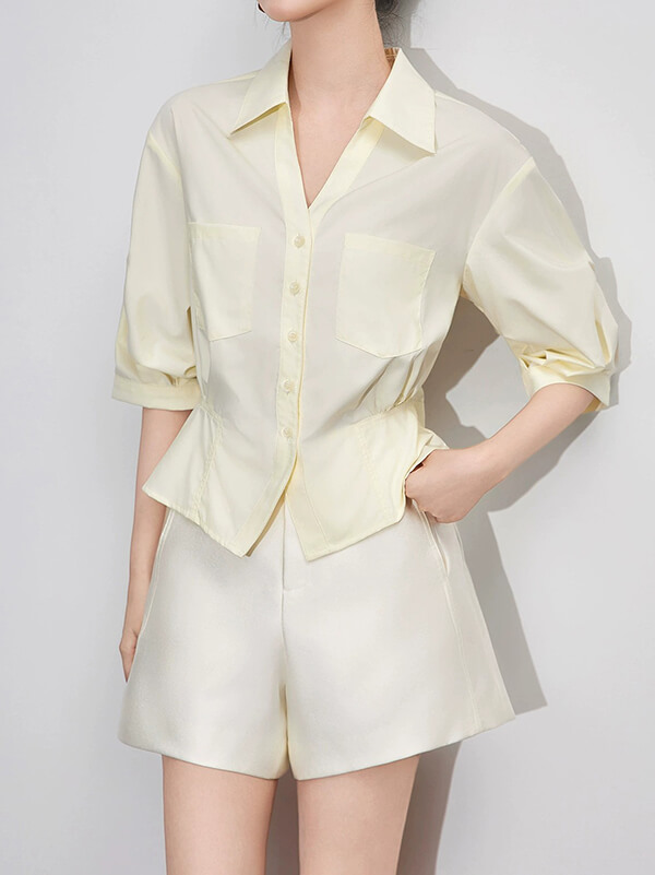 34 Sleeve Waist-Cinching Slim-Fit Blouse