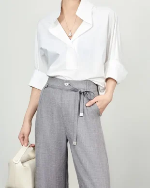 Avant-Garde Collared Wrinkle-Resistant Shirt