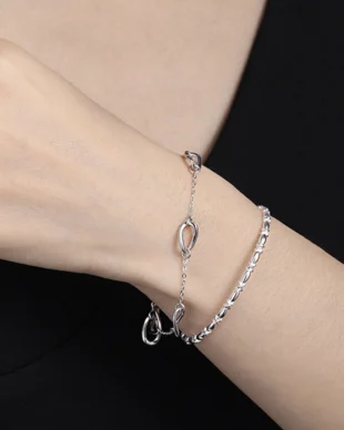 Irregular Wave Circle Bracelet in S925 Sterling Silver