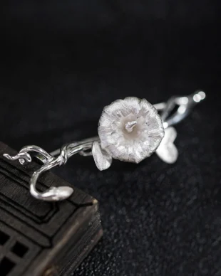 Morning Glory Vine Pin in Sterling Silver 925