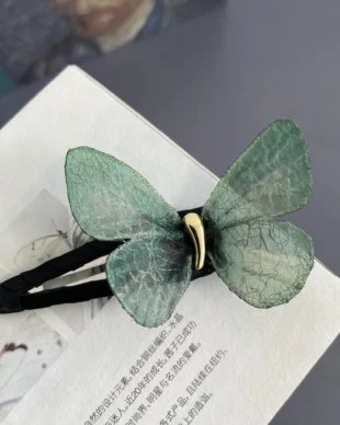 Butterfly side hair clip for bangs