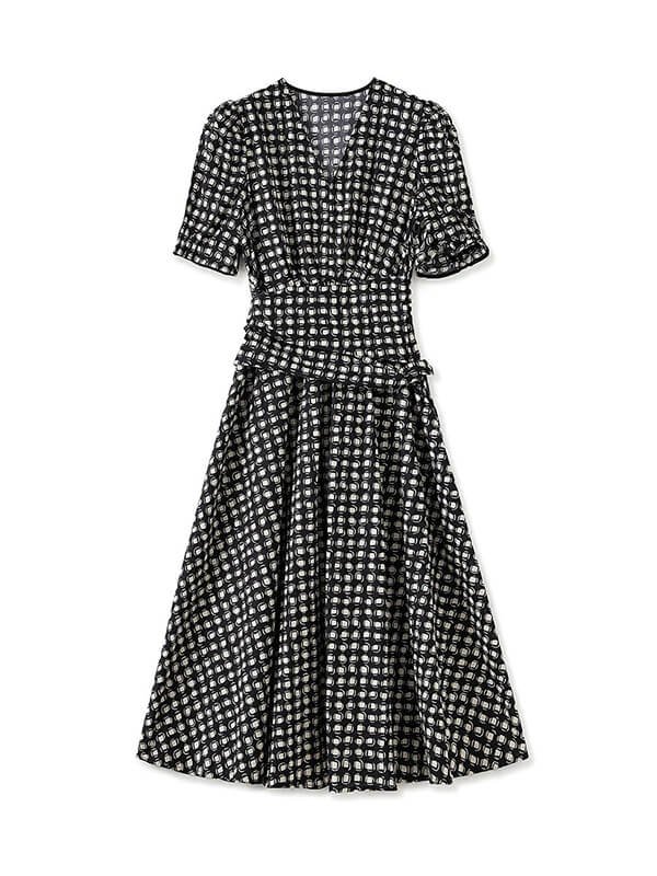 Breathable cotton gingham shift dress with hip-skimming A-line silhouette, concealed back vent for stride freedom, and non-itch flatlock seams - perfect desk-to-drinks transitions.