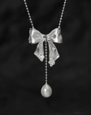 Original Copper Alloy Bowknot Zircon & Pearl Necklace