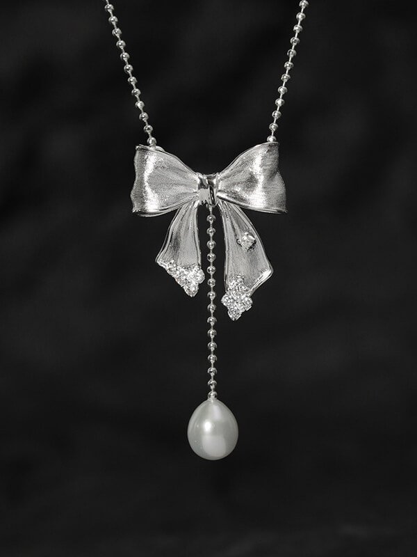 Original Copper Alloy Bowknot Zircon & Pearl Necklace 1