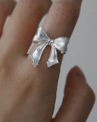 Original Copper Alloy Bowknot Zircon Ring