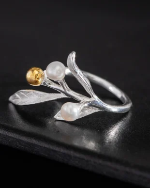 Silver Winter Coral Pearl Open Ring