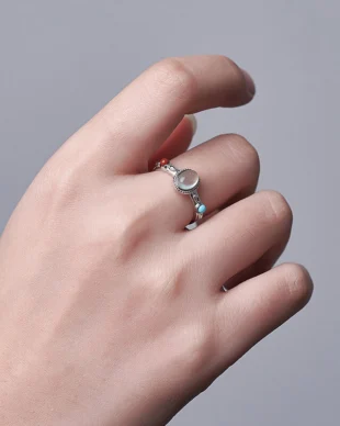 Oval Prehnite Ring in S925 Sterling Silver