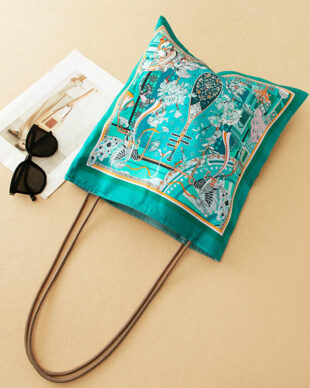 Printed Silk Single-Shoulder Bag