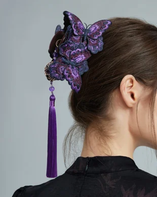 Self-healing butterfly claw - purple morpho-inspired nanocellulose with regenerative tassels