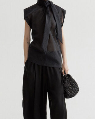 Reversible Minimalist Top with Flowy Ribbons