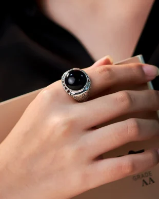 S925 Sterling Silver Round Black Onyx Ring with Openwork Design