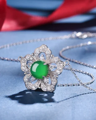 Sterling Silver Natural High-Clarity Chalcedony Necklace