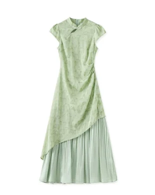 Waist-Cinching Pleated Butterfly Jacquard Dress